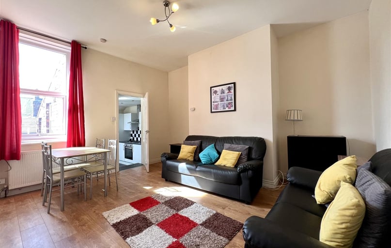 Tosson Terrace, Heaton, Newcastle - Image 1